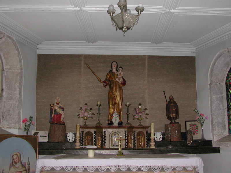 Autel avec la Piéta, la Vierge au sceptre et St Roch