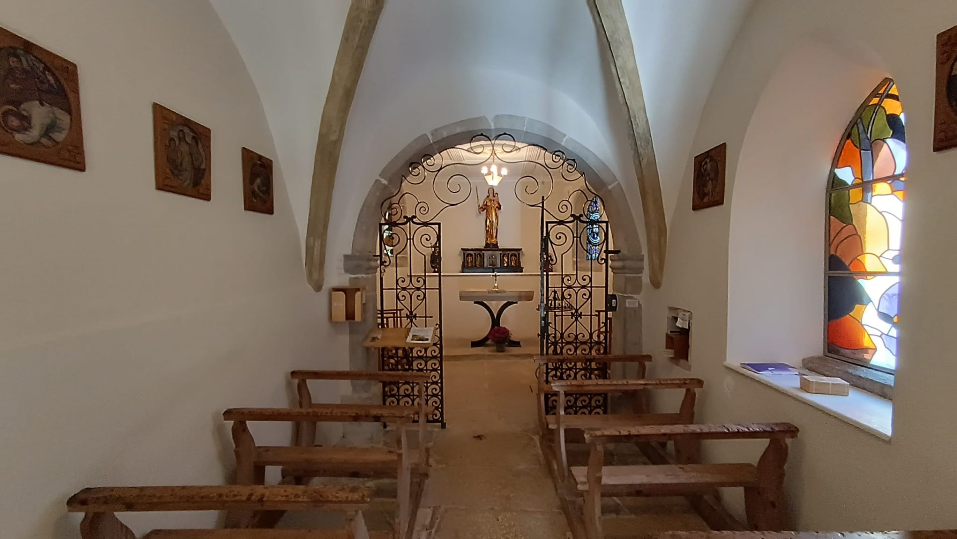 Intérieur de la chapelle